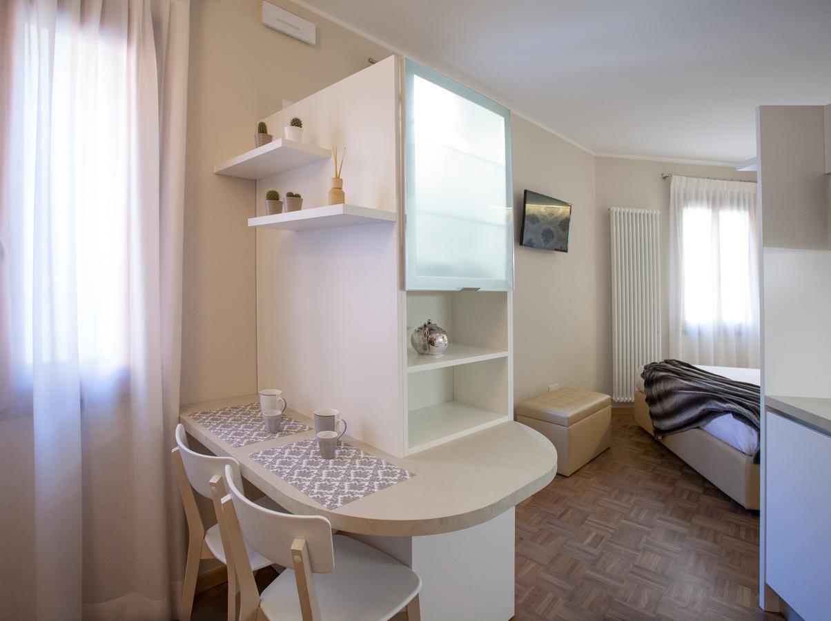 Residence "Le Casette" Порденоне Екстериор снимка