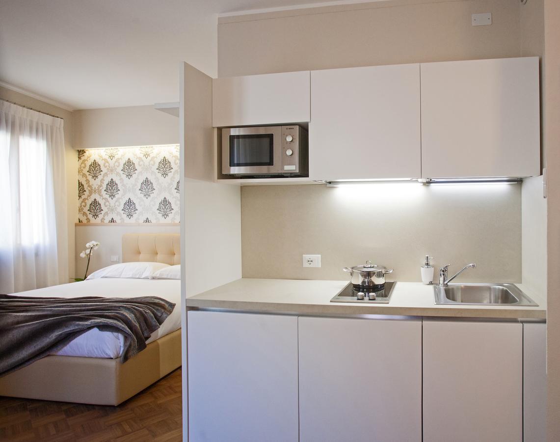 Residence "Le Casette" Порденоне Екстериор снимка